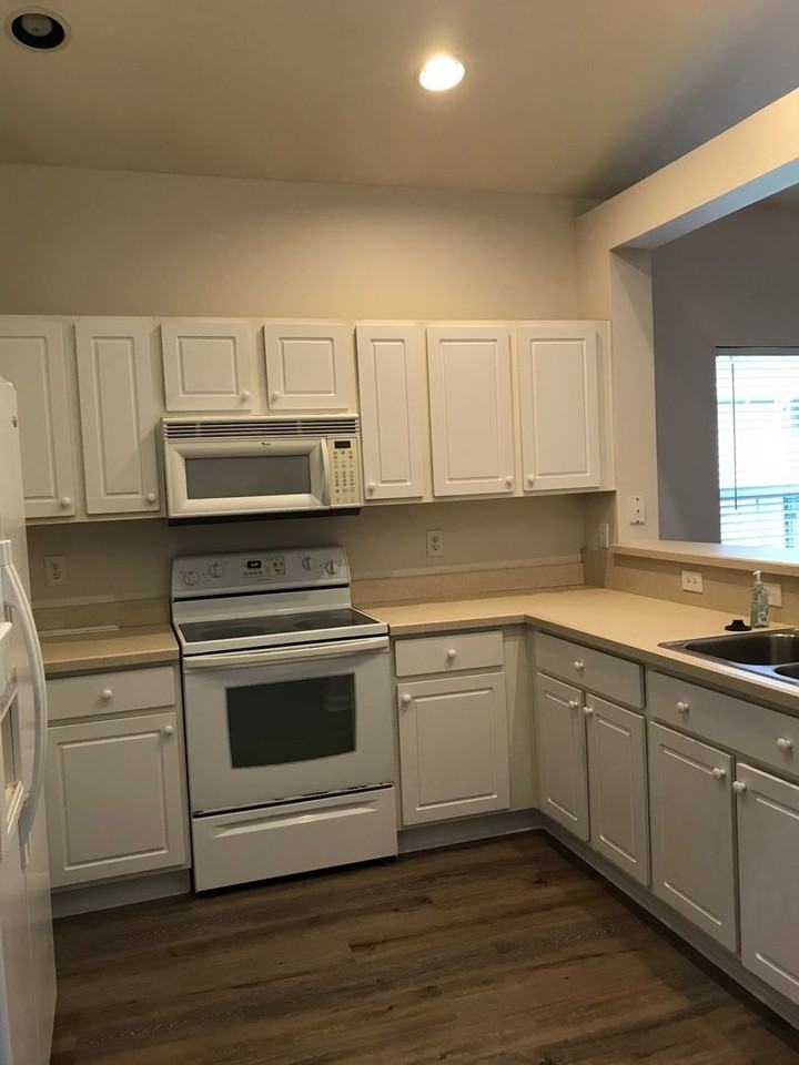 571 Hammer Beck Dr - Photo 2 of 6