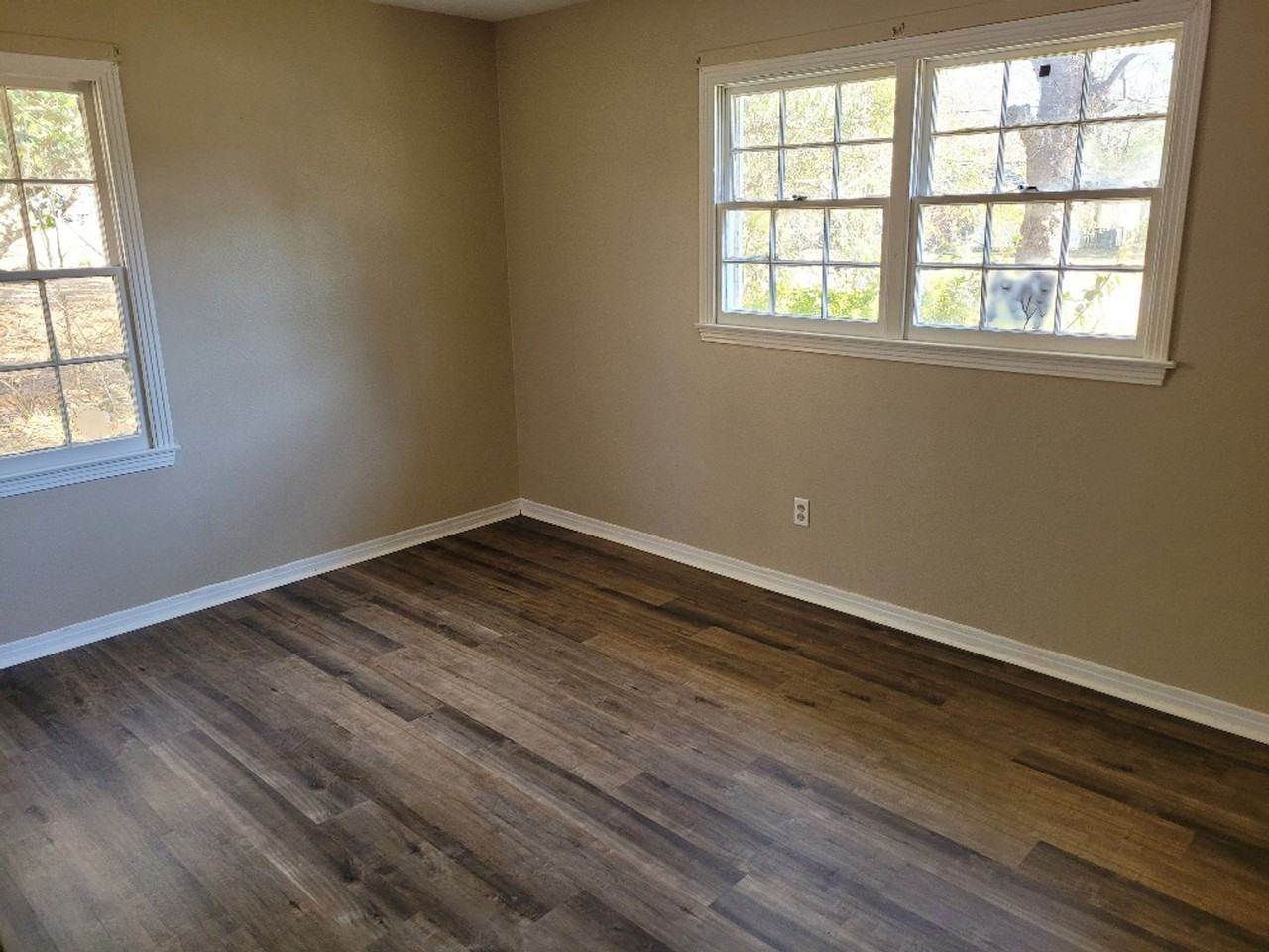 3910 W Charmaine Cir - Photo 6 of 10