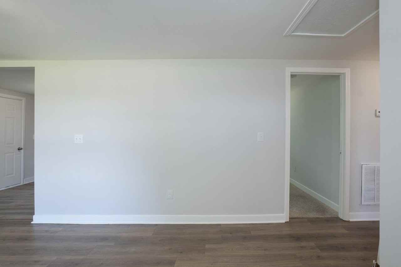 3728 Gideon Dr - Photo 6 of 15