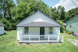 423 E Rockspring St - Photo 1 of 1
