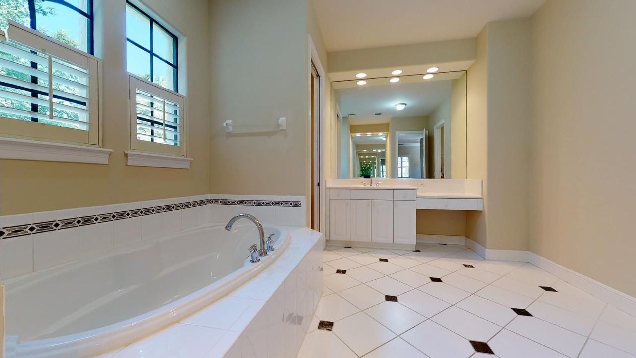 1423 Stickley Avenue - Photo 3 of 50