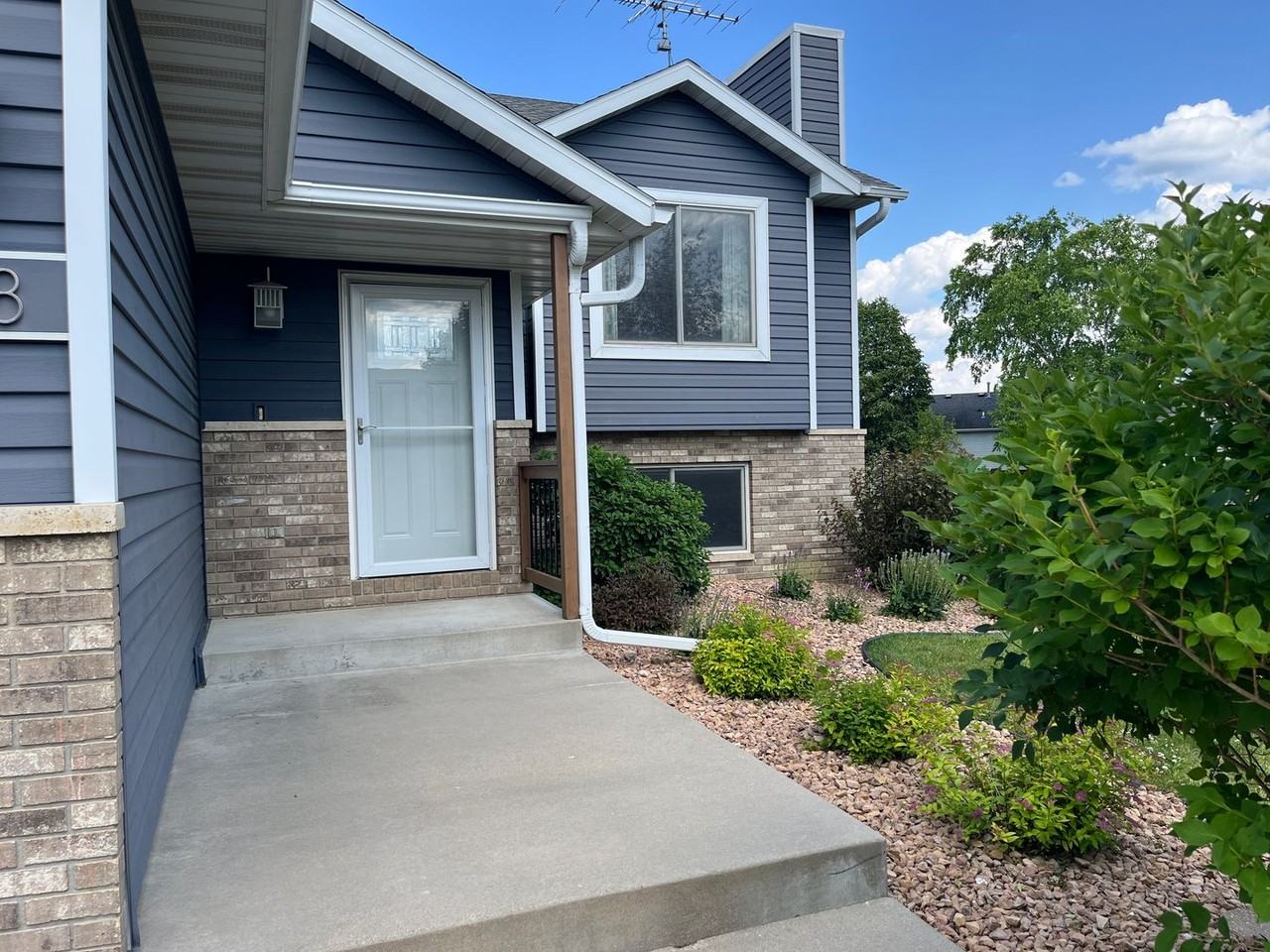 5918 Shetland Dr Nw - Photo 4 of 50
