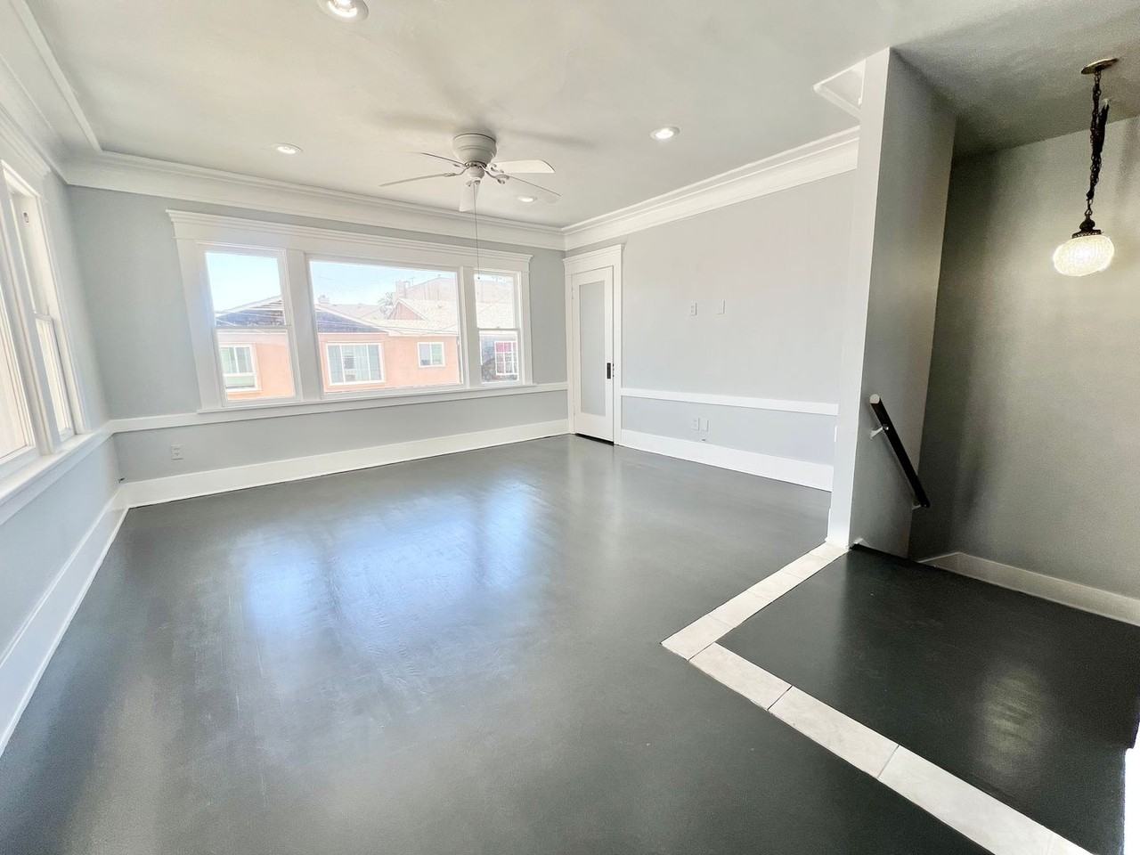 23 N Alboni Pl - Photo 4 of 21