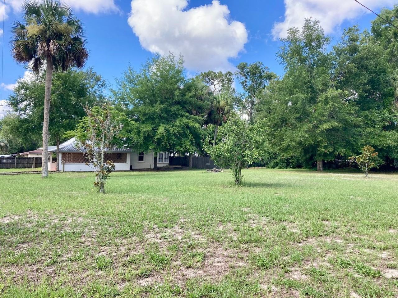 940 Ne 5th Ave - Photo 6 of 30