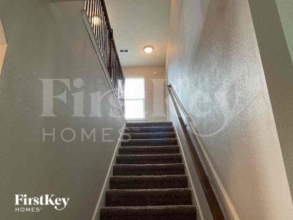 11685 Paddock Gates Dr - Photo 2 of 6