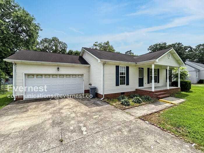 128 Thrasher Pike - Photo 2 of 26