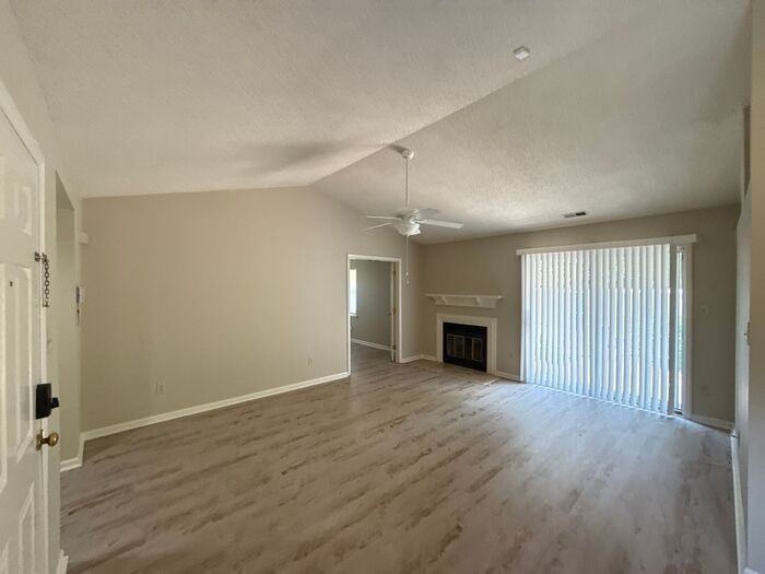 2720 Von Thuringer Ct - Photo 3 of 15