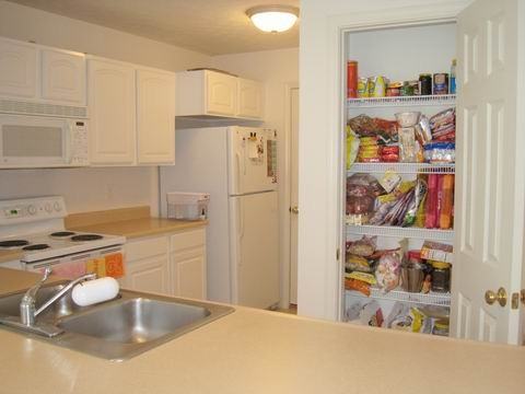 2626 E Oaklawn Ct #2626 - Photo 5 of 16