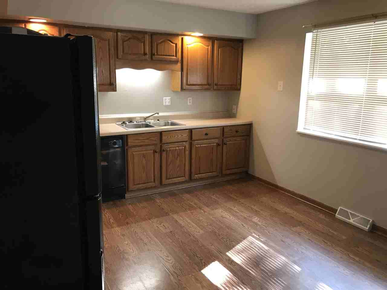 4733 Apple Tree Ln #4733 - Photo 2 of 9