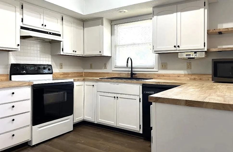 821 W Rosewood Dr #NA - Photo 4 of 17