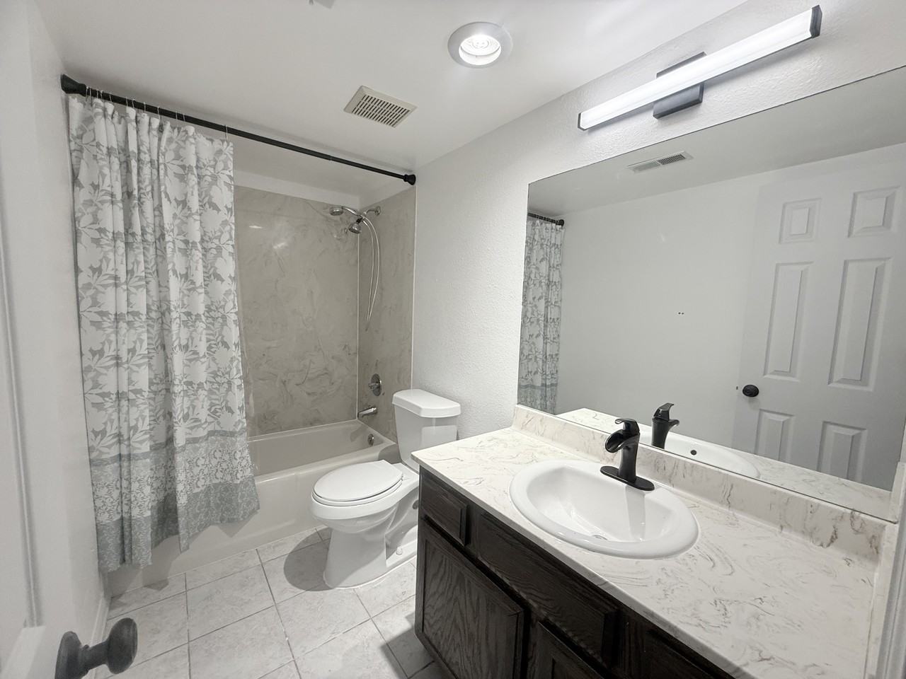 5025 N Carefree Cir #1 - Photo 5 of 9