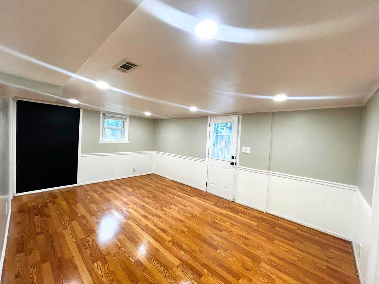 8070 Esterbrook Dr #B - Photo 3 of 15