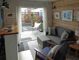 featured image of 38006 Vista Key Dr Ne