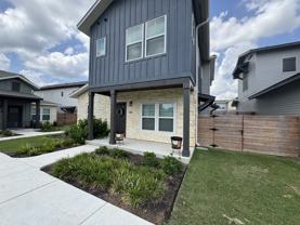 Gruene Vineyard Crossing & Gruene Ests - Photo 1 of 1