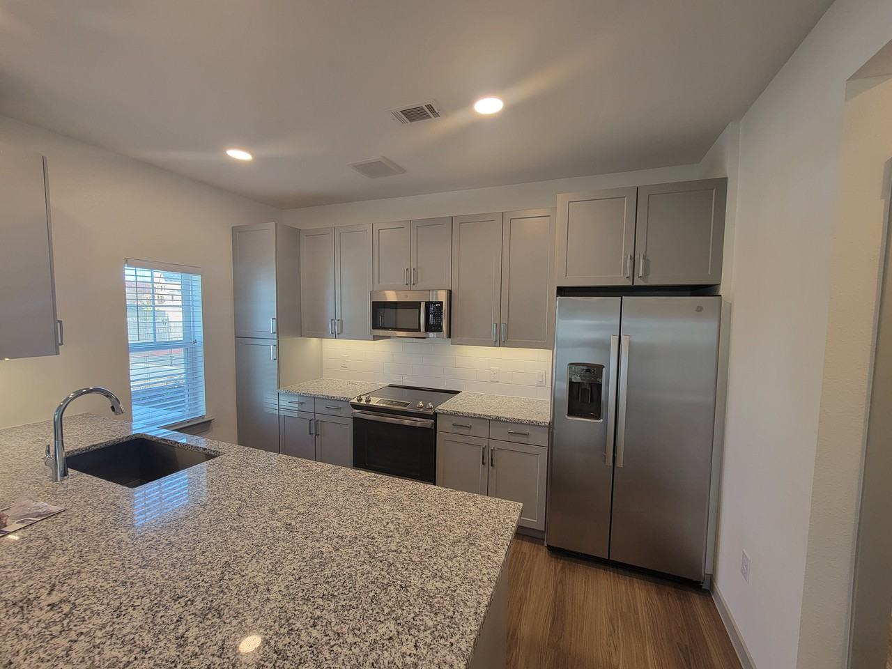 Gruene Vineyard Crossing & Gruene Ests - Photo 6 of 21