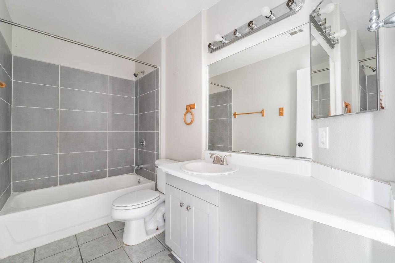 1400 Jamielinn Lane #104 - Photo 6 of 27