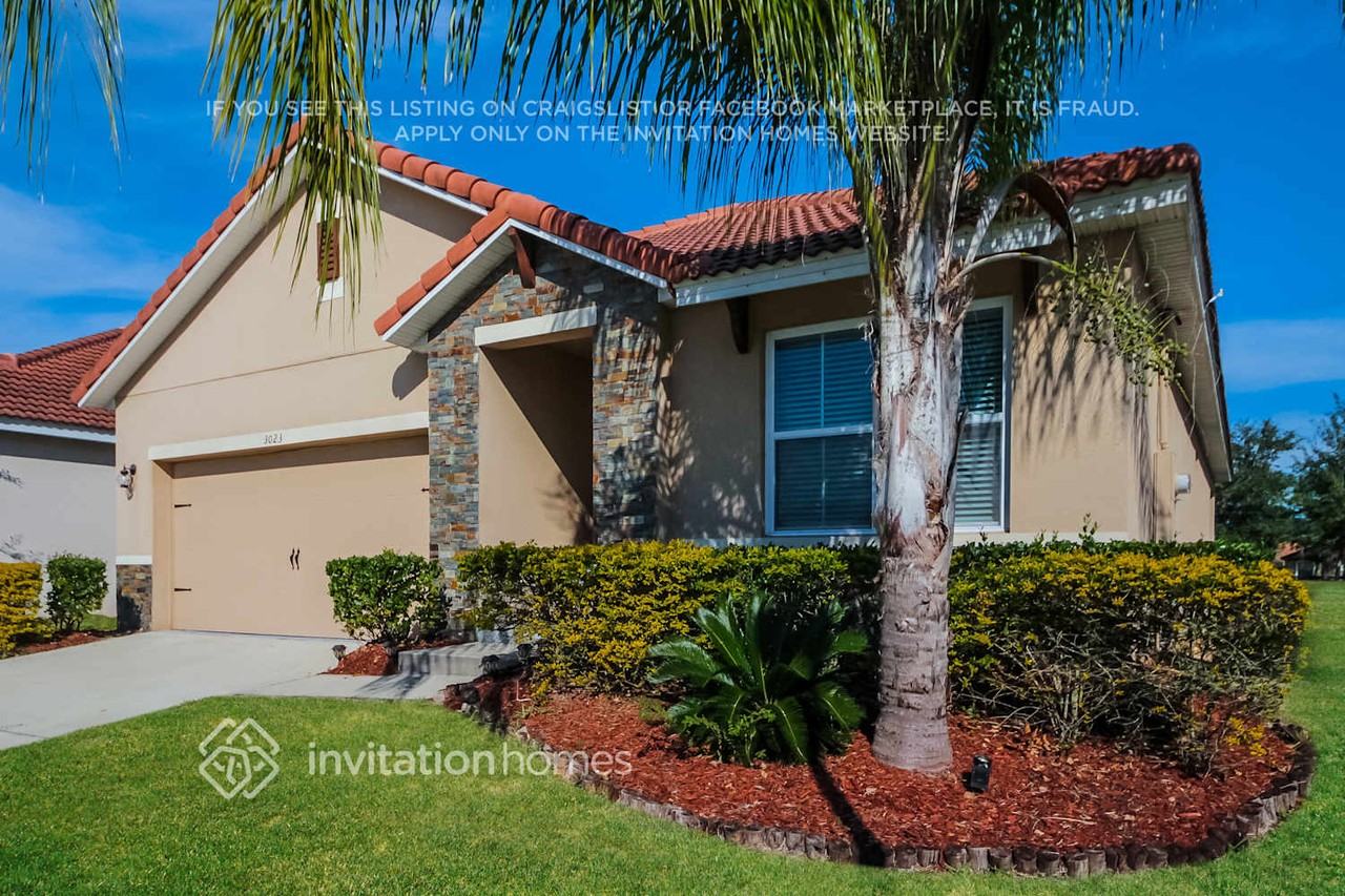 3023 Sangria St - Photo 2 of 16