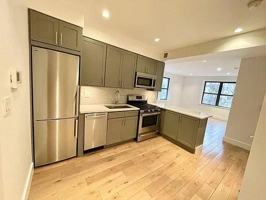 featured image of E 50th St #2H