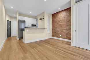 W 56th St #5H - Photo 1 of 1