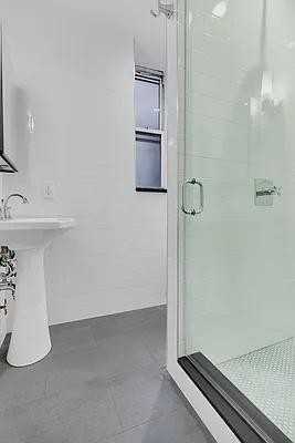 W 56th St #5H - Photo 6 of 20