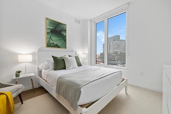 Waverly Ave #9D - Photo 3 of 20