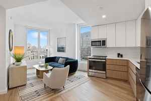 featured image of Waverly Ave #7C
