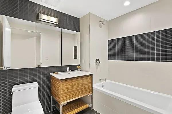 Lafayette Ave #4F - Photo 4 of 20