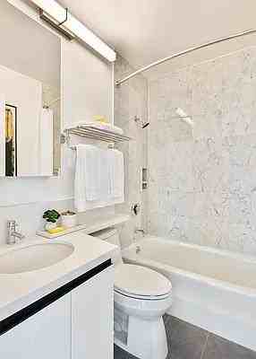 W 56th St #36J - Photo 3 of 20