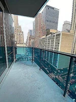 W 48th St #9C - Photo 6 of 20