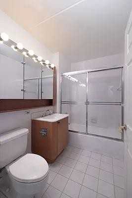 W 30th St #901 - Photo 6 of 20