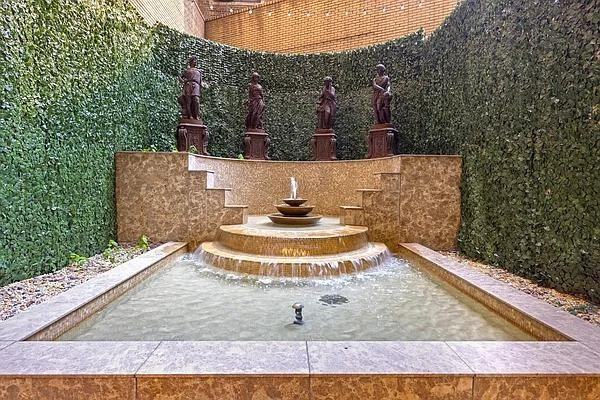 E 44th St #19E - Photo 5 of 16