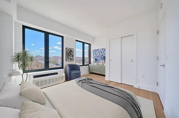 11th St #4K - Photo 4 of 18