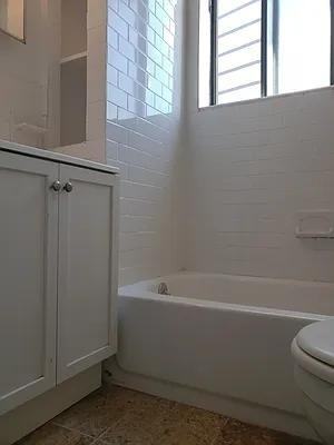 W 49th St #802 - Photo 6 of 7