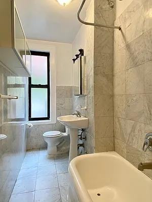 W 85th St #2C - Photo 5 of 9