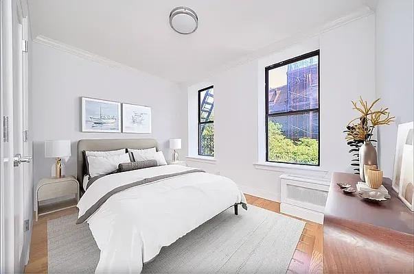 W 47th St #2C - Photo 3 of 20