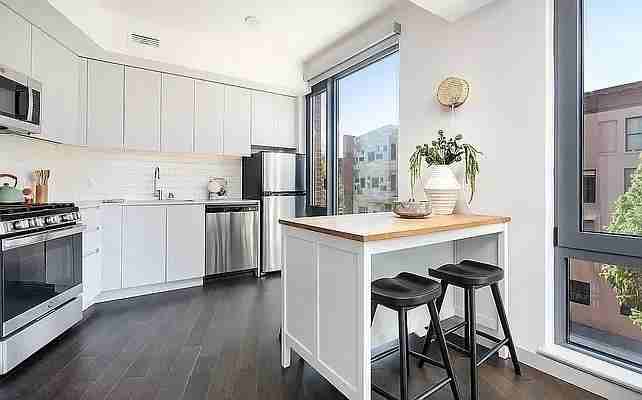 Grand Ave #2201 - Photo 3 of 20