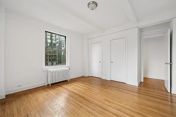 W 34th St #2H - Photo 7 of 20