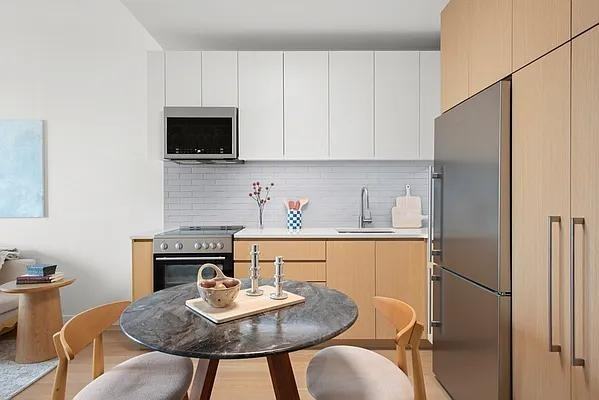 Willoughby Ave #6F - Photo 5 of 20