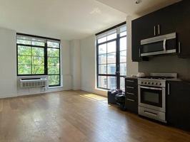 featured image of Nassau St #7M