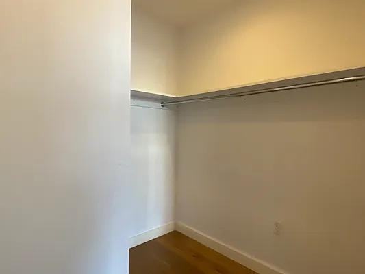 Nassau St #7M - Photo 7 of 20