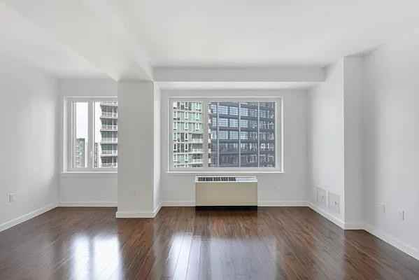 Dekalb Ave #16F - Photo 5 of 6