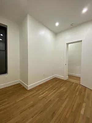 W 57th St #4B - Photo 6 of 20