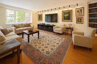 E 54th St #2F - Photo 1 of 1