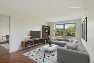 Myrtle Ave #8E - Photo 1 of 1