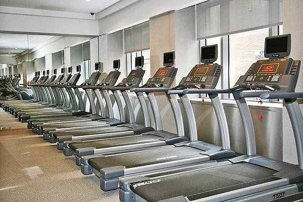 W 38th St #733 - Photo 7 of 13