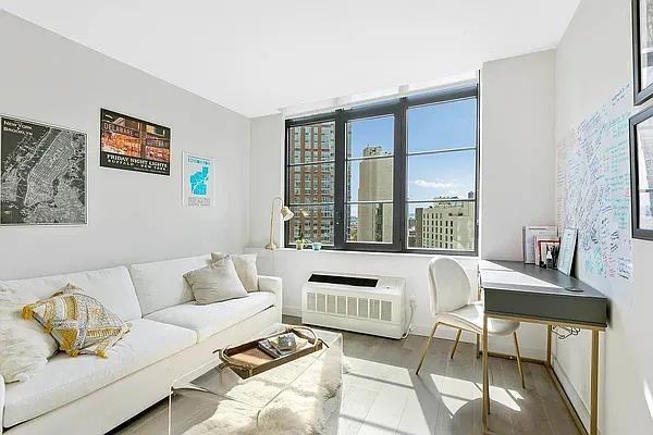 Flatbush Ave #814 - Photo 7 of 20