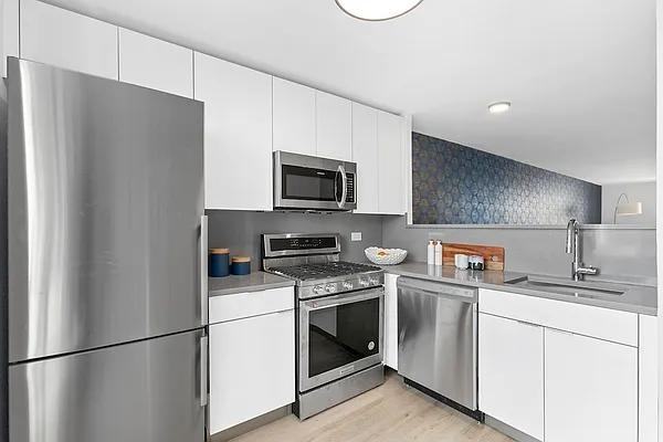 Main St #478 - Photo 4 of 20