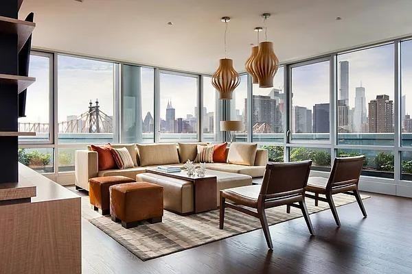 Main St #PHN - Photo 3 of 12