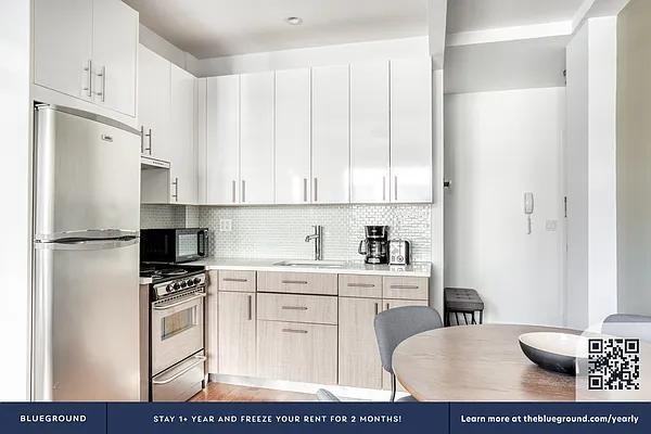 W 91st St #1127 - Photo 7 of 20