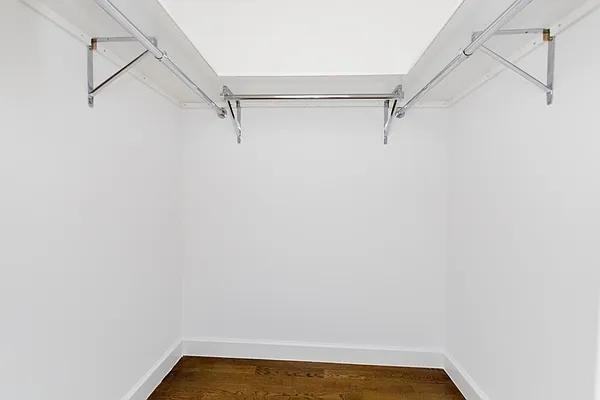 W 91st St #1105 - Photo 4 of 20